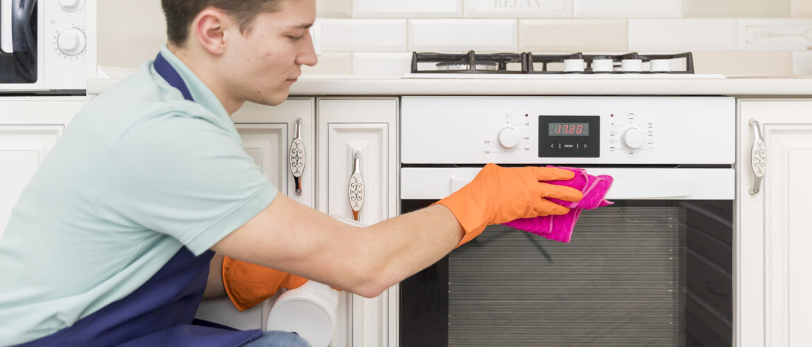 Oven Cleaning in Adelaide